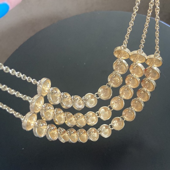 Banana Republic Necklace - Picture 2 of 2